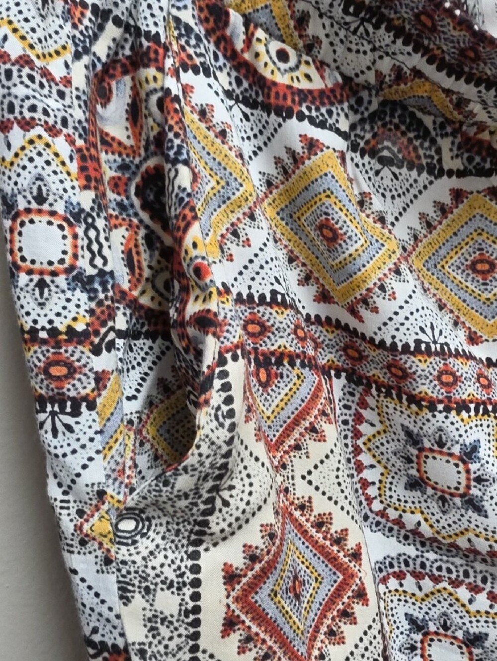 BCBGeneration White Multi-Print Drawstring Track Pants - Picture 6 of 8